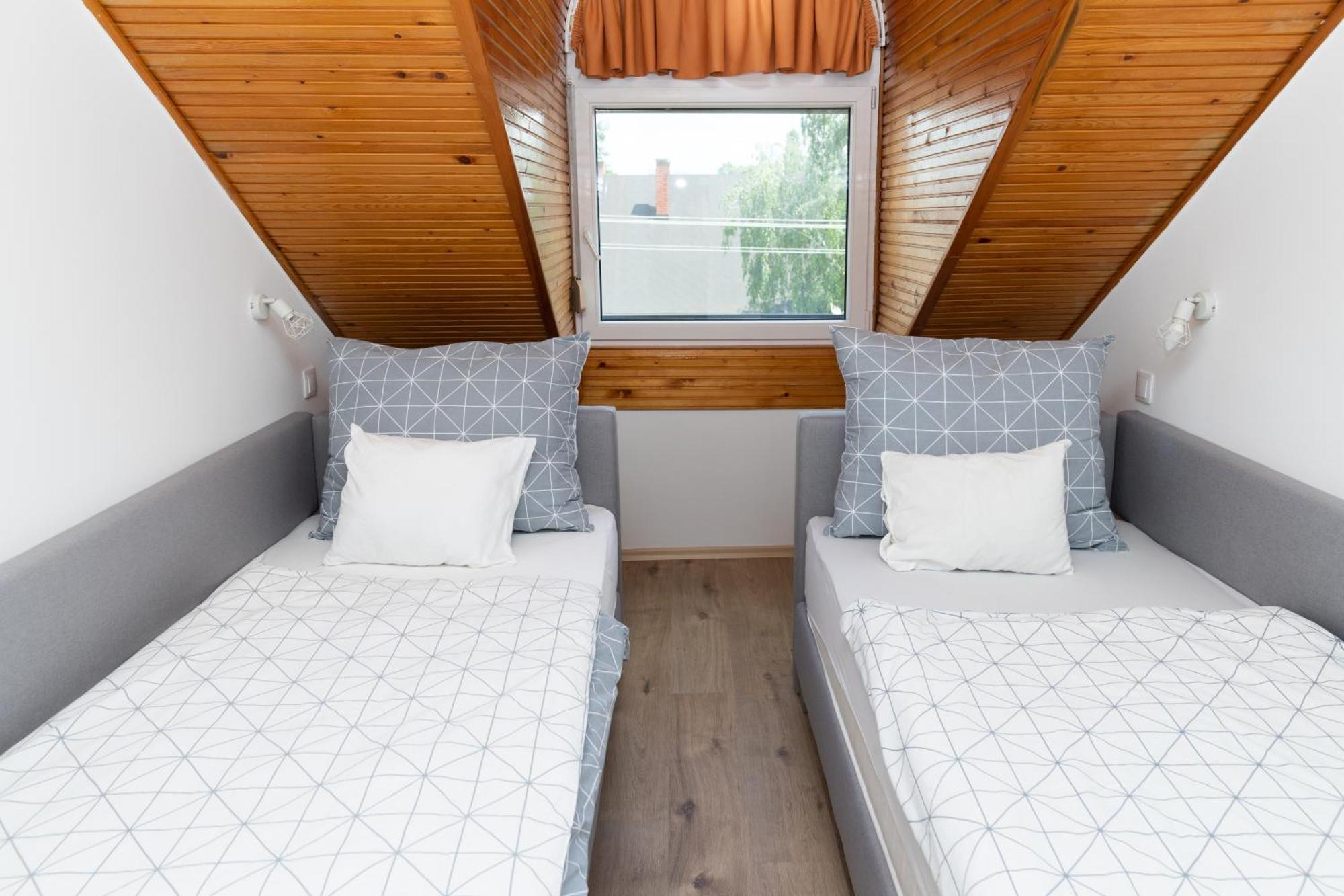 Fausztland Apartments Zamárdi Dış mekan fotoğraf